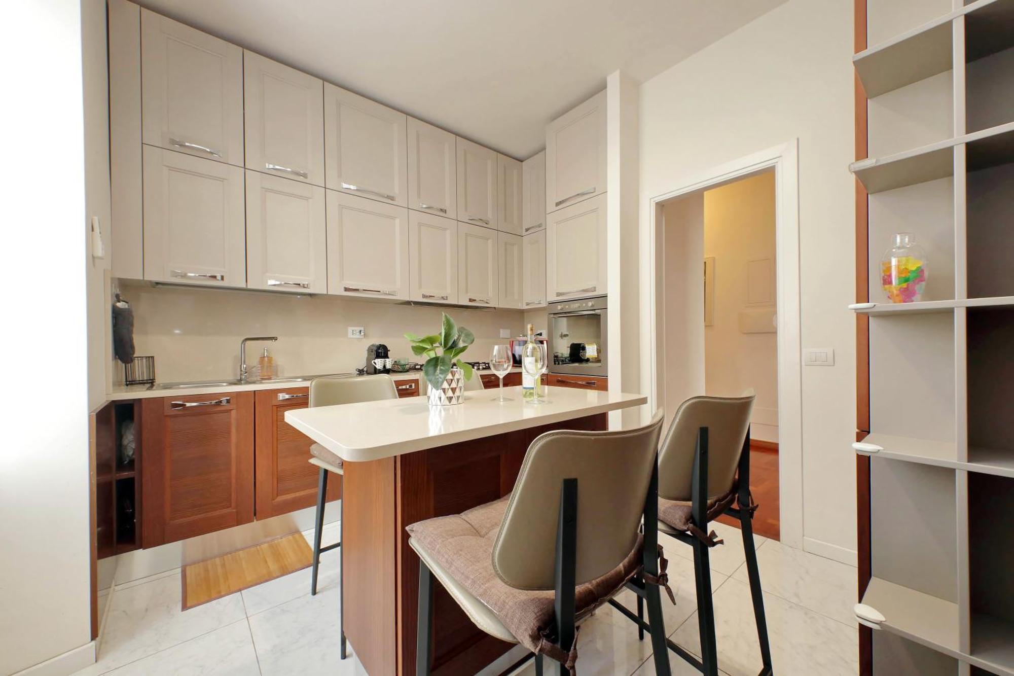 Apartamento Elegant And Spacious Apartment, Vespasiano 9 Roma